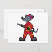 Maus als Feuerwehrmann mit Schlauch Postkarte (Vorne/Hinten)