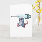 Maus als Krankenschwester mit Spritze.PNG Karte (Gelbe Blume)