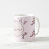 Maus auf Blütenzweig, personalisiert Kaffeetasse (VorderseiteRechts)