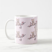 Maus auf Blütenzweig, personalisiert Kaffeetasse (Links)