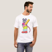 Maus auf Cricket mit Cricket-Fledermaus T-Shirt (Vorne ganz)