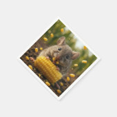 Maus genießt einen Maiskolben Serviette (Ecke)