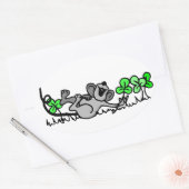 Maus in Kleeblättern Ovaler Aufkleber (Umschlag)