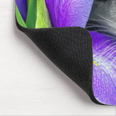 Maus in Lila Iris Mousepad (Ecke)
