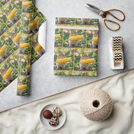 Maus isst Maiskolben Geschenkpapier (Kunsthandwerk)
