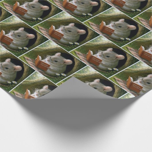 Maus lesen ein Buch im Baumloch Geschenkpapier (Ecke)