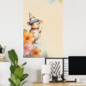 Maus mit orange-rosa Blume, altes Papier blau Poster (Heimbüro)