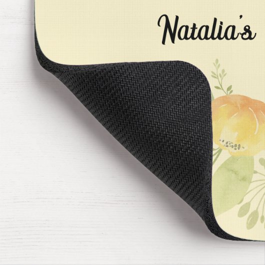 Maus-Pad mit künstlerischen Blume in blassgelb Mousepad (Ecke)