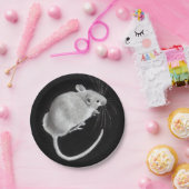 Maus: Realistisches Bleistift-Zeichnen: Maus auf Pappteller (Party)