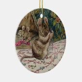 Mäuse am Arbeitsplatz Threading the Needle (Beatri Keramik Ornament (Rechts)