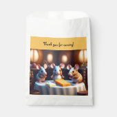 Mausfamilie am Esstisch, Kindergeburtstag Geschenktütchen (Vorderseite)