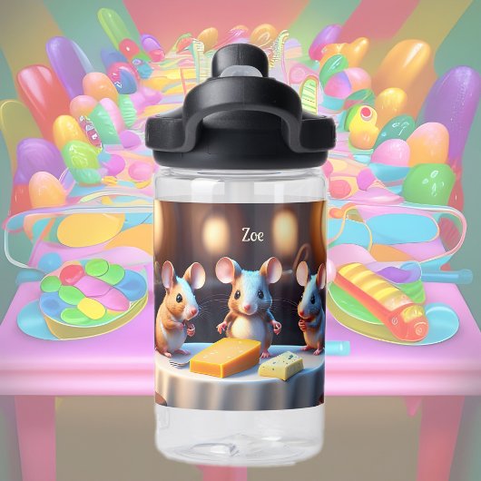 Mausfamilie am Esstisch Trinkflasche