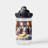 Mausfamilie am Esstisch Trinkflasche (Rückseite)