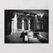 Mausoleum auf einem Hügel Postkarte (Vorderseite)