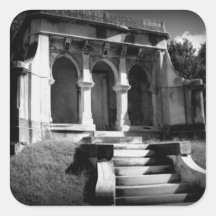 Mausoleum auf einem Hügel