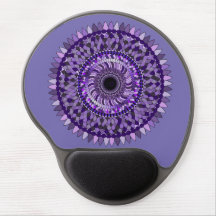Mauspad mit lila Mandala-Design