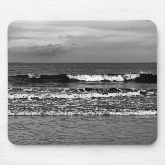 Mausunterlage mit Schwarzweiss-Foto des Ozeans Mousepad (Vorne)