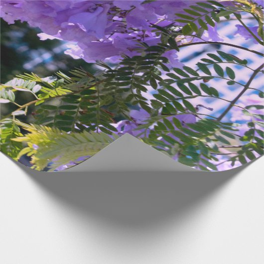 Mauve Bell Tree Geschenkpapier (Ecke)