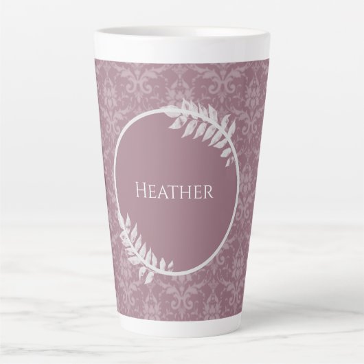 Mauve Elegant Damask Personalisierte Latte-Tasse Milchtasse (Vorderseite)