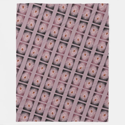 Mauve Flower Fleece Blanket (Vorderseite)