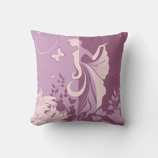 Mauve Girl und ihr Butterfly-Amerikaner MoJo-Pillo Kissen (Vorderseite)
