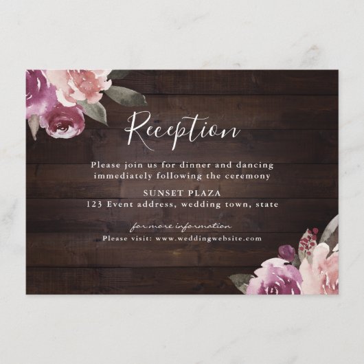 Mauve lila Blumen rustikale Holzhochzeit Empfang Begleitkarte (Vorderseite)
