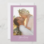 Mauve Lila Minimalistisch Script Moderne Hochzeit Einladung (Rückseite)