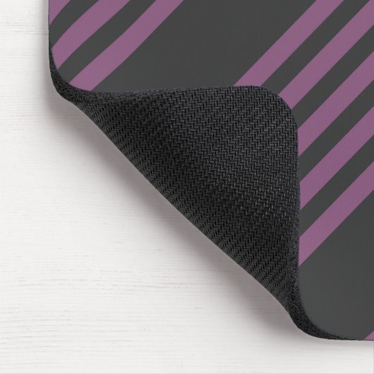 Mauve lila und Holzkohle 5 Streifen Muster Mousepad (Ecke)
