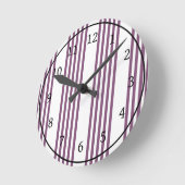 Mauve lila-weiß-Streifen Muster Runde Wanduhr (Winkel)