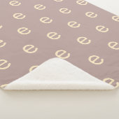 Mauve Mauve, Moderne Monogram Letter-Schreibmaschi Sherpadecke (3/4)