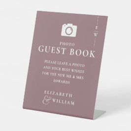 Mauve Minimalistisch Monogram Foto Guest Book Wedd Sockelschild