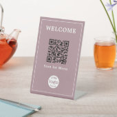 Mauve Restaurant Café Menü QR Code Business-Logo Sockelschild (In SItu)
