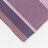 Mauve senkrechte Streifen Fleecedecke (Ecke)