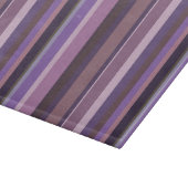 Mauve senkrechte Streifen Schneidebrett (Ecke)