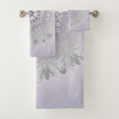 Mauve Silver Floral Mandala Badhandtuch Set (Insitu)