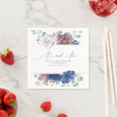Mauve und Navy Blue Floral Botanical Mr. and Mrs. Serviette (Beispiel)