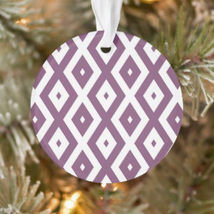 Mauve und weißes Diamantmuster Ornament