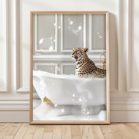 Maximalist Leopard im Badewanne-Druck, Leopard Pos Poster