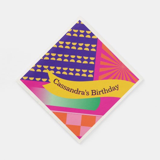 Maximalistische Wiederholung von Mustern zum Gebur Serviette (Ecke)