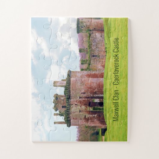 Maxwell Scottish Clan's Caerlaverock Castle Puzzle (Vertikal)