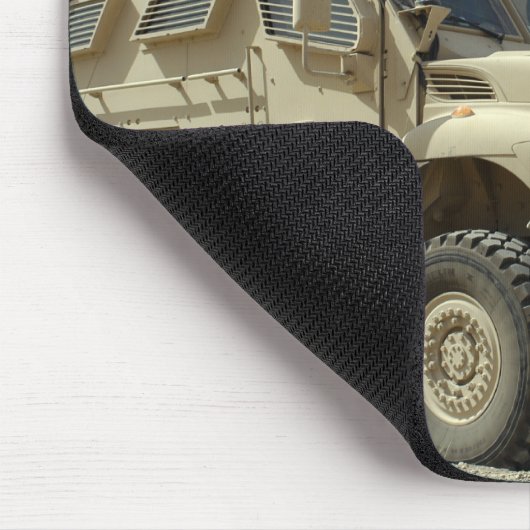 MaxxPro Mine Resistentes Ambusschutzfahrzeug Mousepad (Ecke)