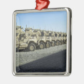 MaxxPro Ornament Aus Metall (Links)