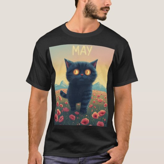 May Dreamwalk – Giant Cat in the Poppy Field T-Shirt (Vorderseite)