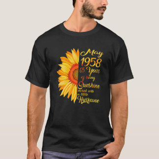 May Girl 1958 65. Geburtstagsgeschenk 65 Jahre alt T-Shirt