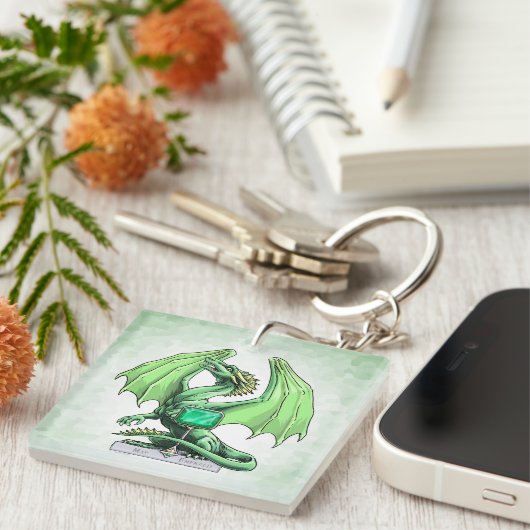 Mays Geburtsteinzeitdrache: Smarald Schlüsselanhänger (Vorderseite rechts)