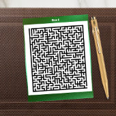 Maze Puzzle Aight Green | Aktivitätskarten Postkarte
