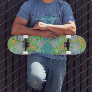 Mazipoodles Blumenblasen Multi Green Orange Blue Skateboard