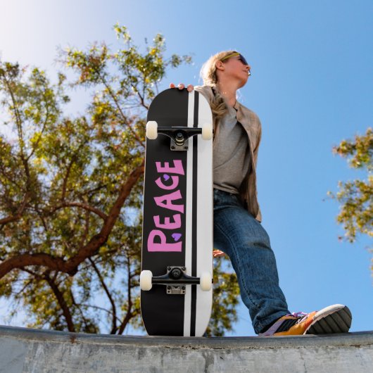 MAZIPOODLES Peace Pink Skateboard (Außen 1)