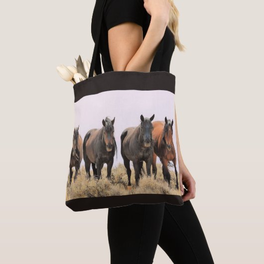 McCullough Peaks Wild Horses Tasche (Von Nahem)