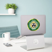 McGee Shield & Celtic Cross Personalisiert Aufkleber (Laptop auf Schreibtisch)